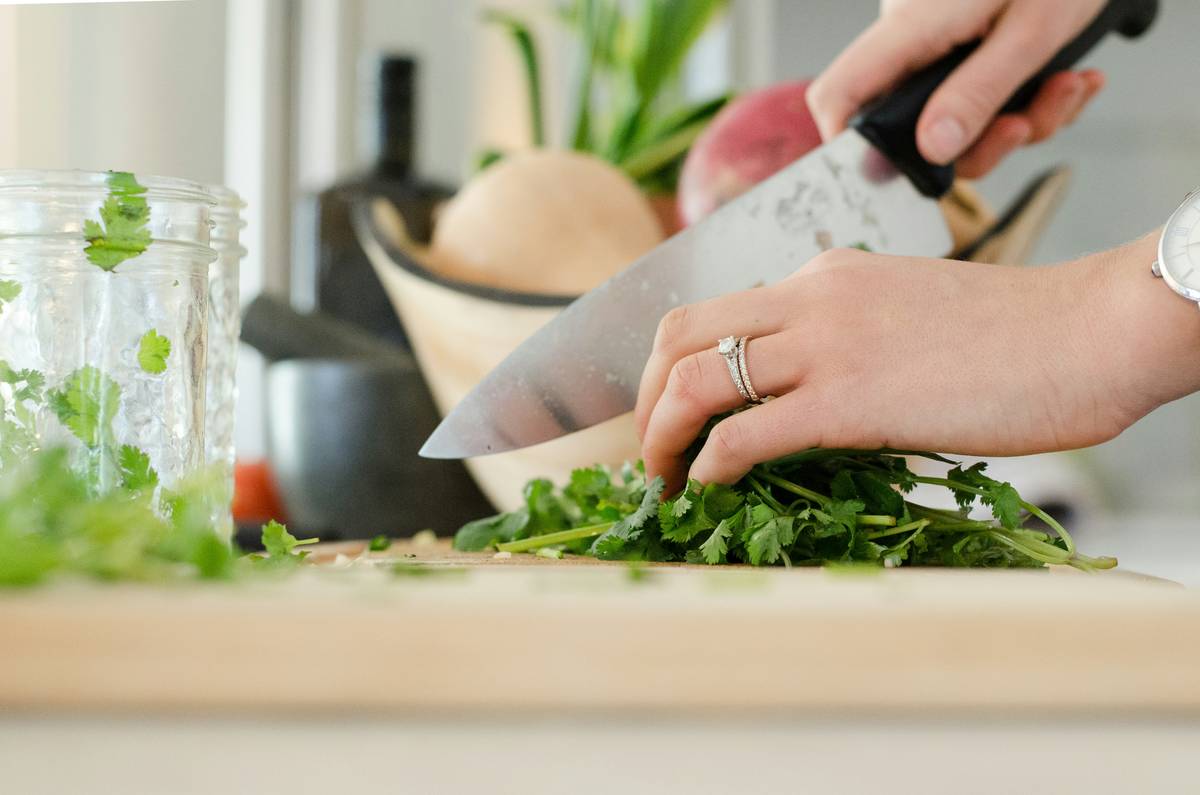 Time Saving Family Recipe Quick Meal: 5 Realistic Dinners That Actually Work (No Magic Required)