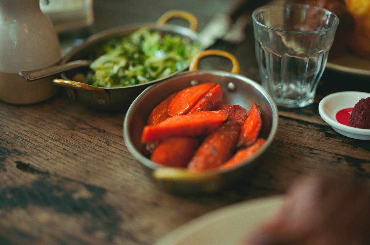 Healthy Meal Planning for Family: Realistic Strategies That Actually Work (No, You Don’t Need 3 Hours a Day)