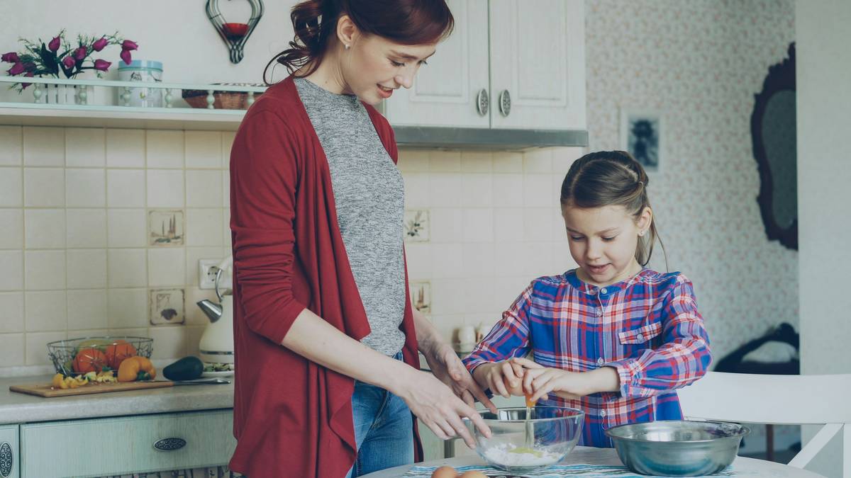 creative family meal ideas featuring colorful, easy-to-make dishes like rainbow wraps, sheet-pan nachos, and build-your-own taco bowls